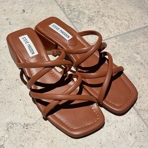 Steve Madden leather strappy sandals